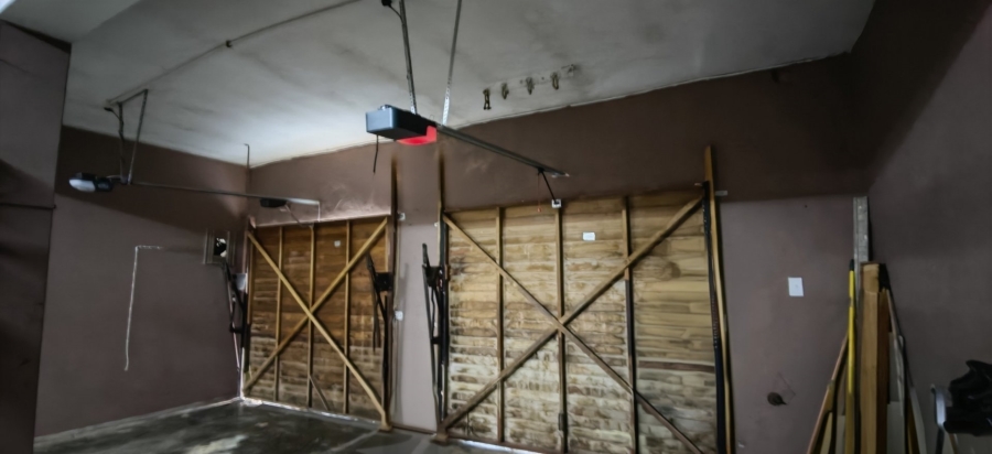 7 Bedroom Property for Sale in Dana Bay Western Cape